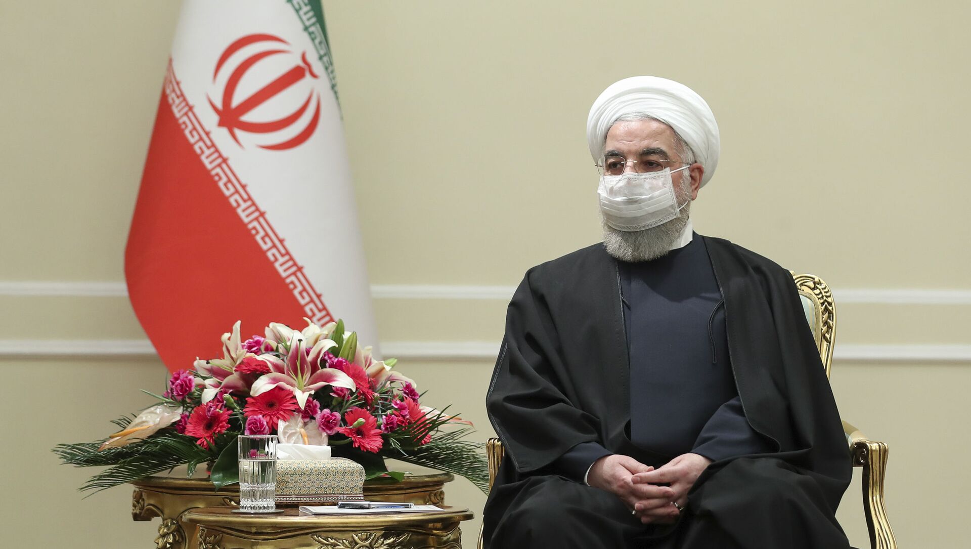 In this photo released by the official website of the office of the Iranian Presidency, President Hassan Rouhani meets with Irish Foreign Minister Simon Coveney, in Tehran, Iran, Sunday, March 7, 2021. - Sputnik International, 1920, 20.04.2021