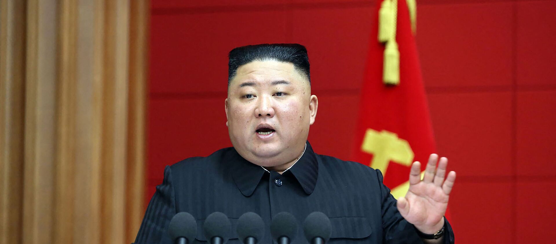 This picture taken on March 6, 2021 and released from North Korea's official Korean Central News Agency (KCNA) on March 7, 2021 shows North Korean leader Kim Jong Un speaking during the First Short Course for Chief Secretaries of City and County Party Committees in Pyongyang. - Sputnik International, 1920, 15.03.2021