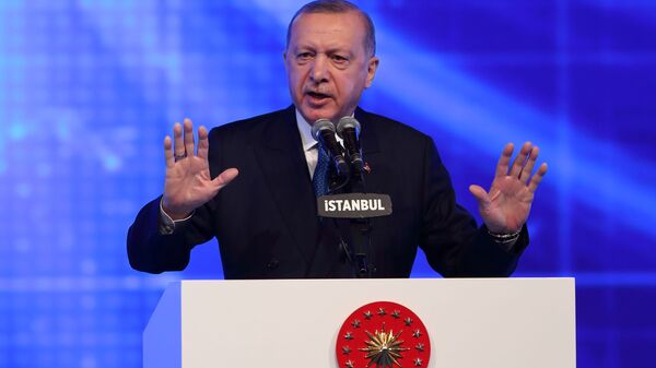Turkish President Tayyip Erdogan speaks during a meeting to announce an economic reform package, in Istanbul, Turkey March 12, 2021. - Sputnik International