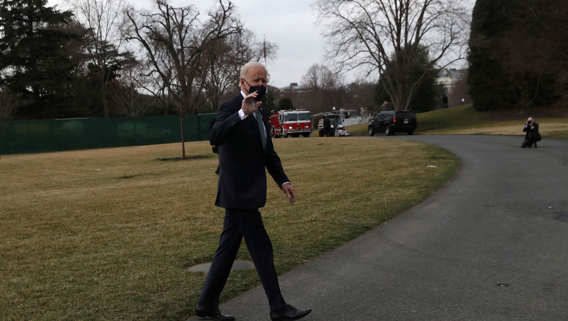 U.S. President Joe Biden arrives at the White House from travel, in Washington - Sputnik International, 1920, 19.03.2021