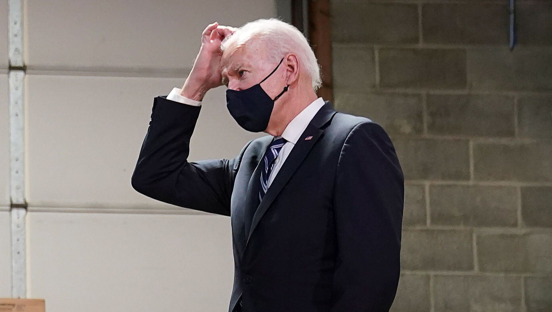 U.S. President Joe Biden speaks during a Help is Here Tour event to highlight the $1.9 trillion American Rescue Plan Act coronavirus disease (COVID-19) aid law, as he visits Smith Flooring in Chester, Pennsylvania, U.S., March 16, 2021.  - Sputnik International, 1920, 26.03.2021