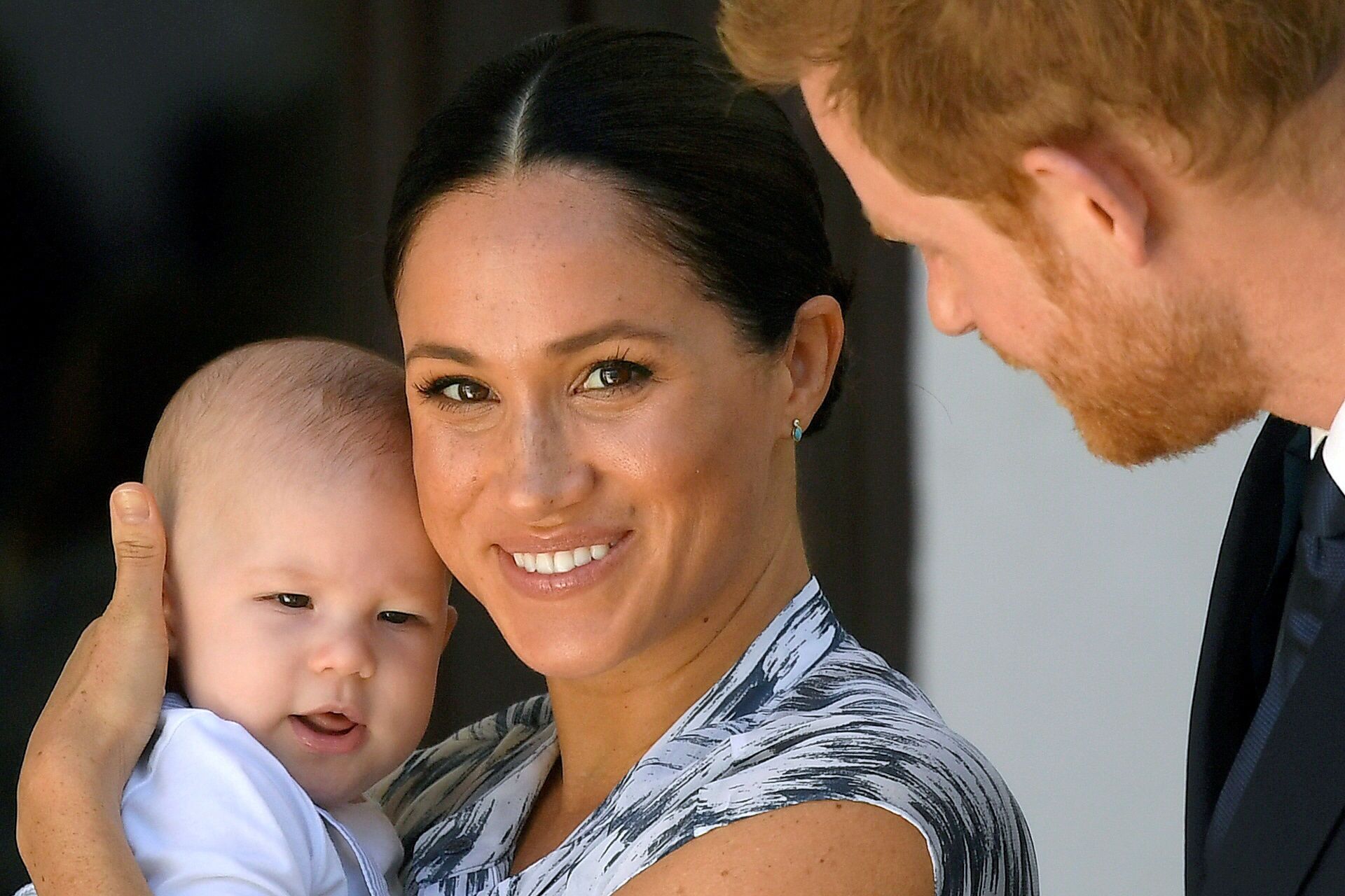 Meghan & Harry Reportedly Keep Royals Up to Date About Baby Lilibet…in WhatsApp Group - Sputnik International, 1920, 17.06.2021