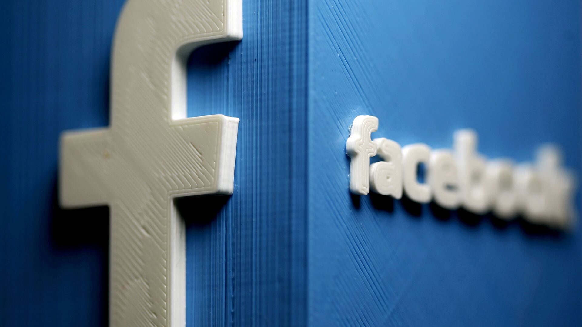 A 3D plastic representation of the Facebook logo is seen in this illustration in Zenica, Bosnia and Herzegovina, May 13, 2015. REUTERS/Dado Ruvic//File Photo/File Photo - Sputnik International, 1920, 12.09.2021