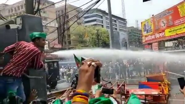 Water-cannon - Sputnik International