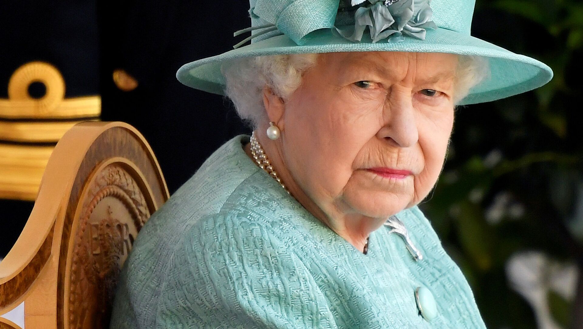 Britain's Queen Elizabeth attends a ceremony to mark her official birthday at Windsor Castle in Windsor, Britain, June 13, 2020 - Sputnik International, 1920, 22.08.2021