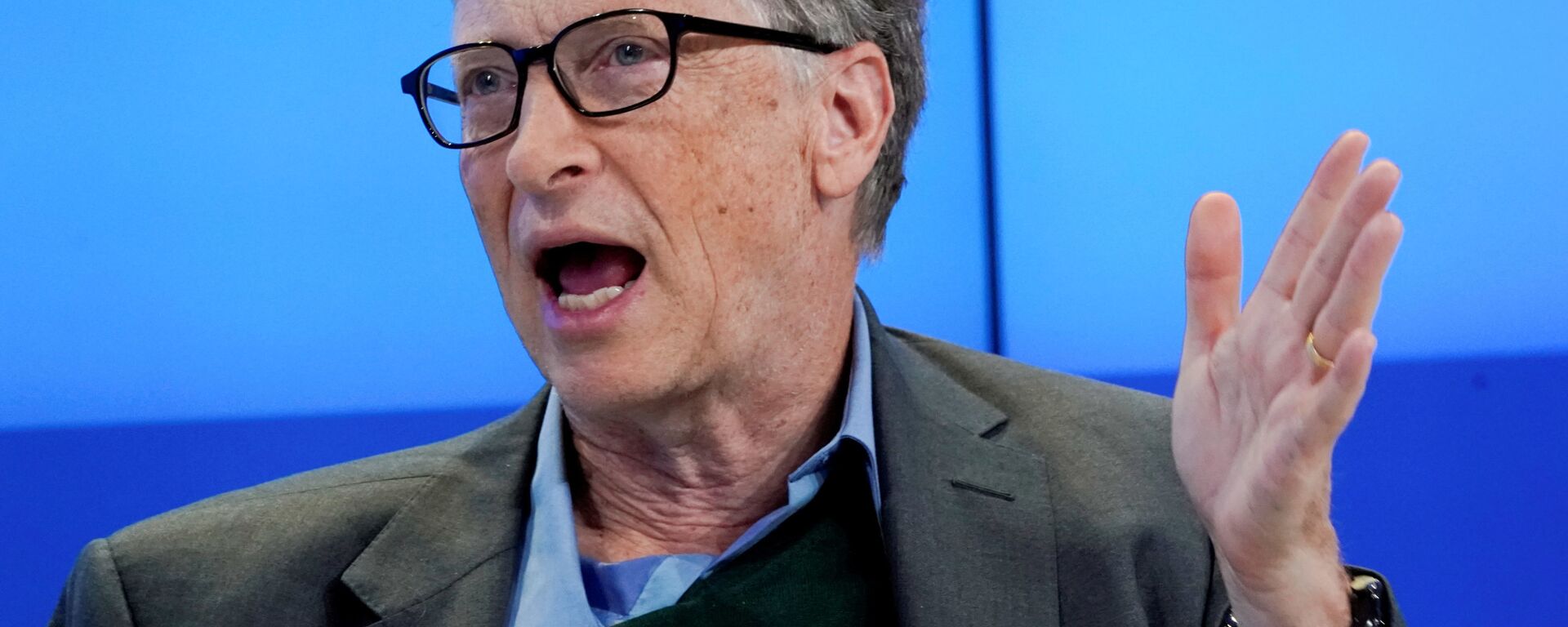  Bill Gates, Co-Chair of Bill & Melinda Gates Foundation, gestures as he speaks during the World Economic Forum (WEF) annual meeting in Davos, Switzerland January 25, 2018 - Sputnik International, 1920, 17.05.2021
