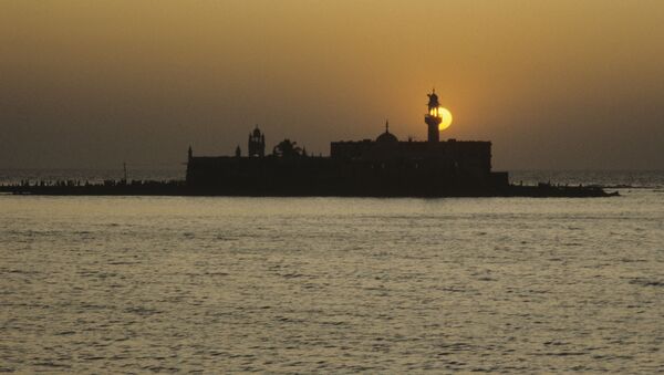 Haji Ali Mosque, Arabian Sea. - Sputnik International
