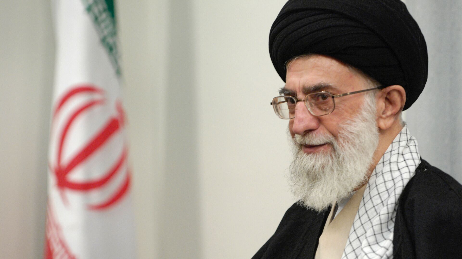 Iranian Supreme Leader Ayatollah Ali Khamenei - Sputnik International, 1920, 05.02.2023