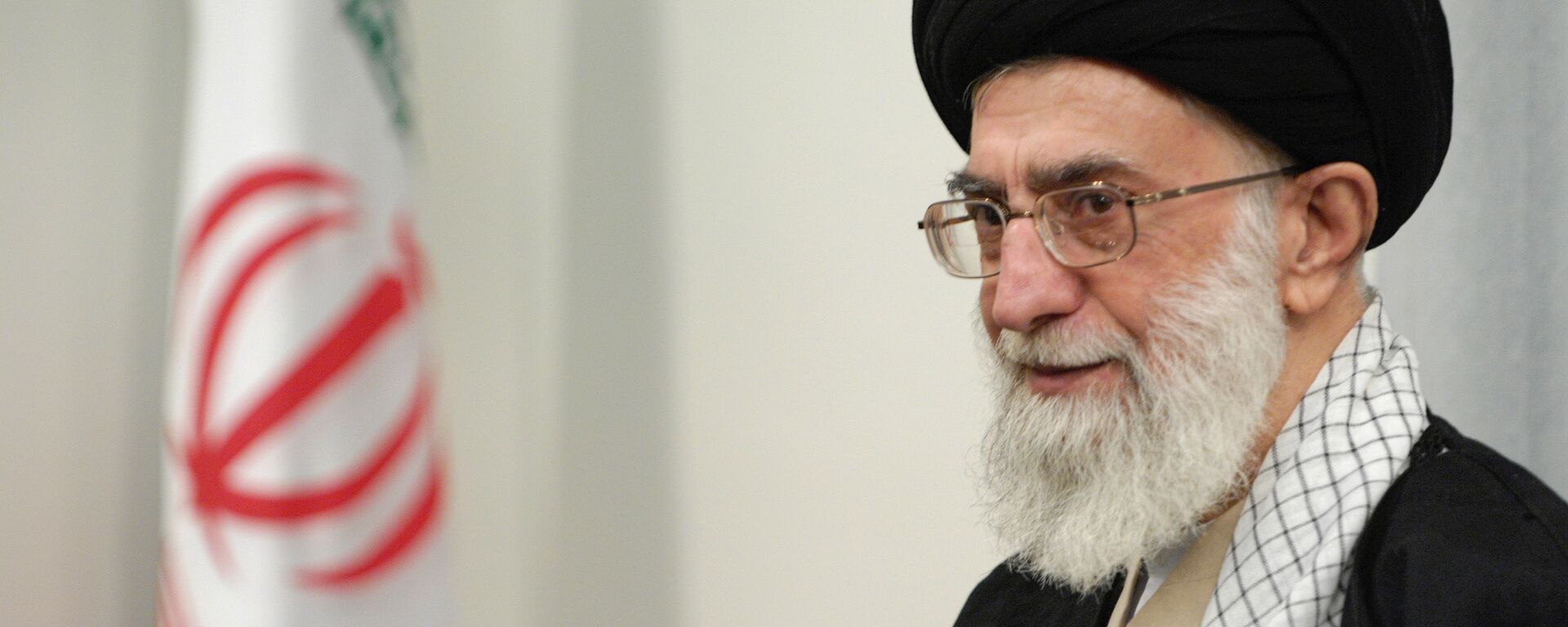 Iranian Supreme Leader Ayatollah Ali Khamenei - Sputnik International, 1920, 03.10.2022