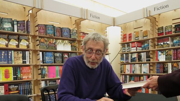 Poet and Author Michael Rosen, a former British Children's Laureate - Sputnik International