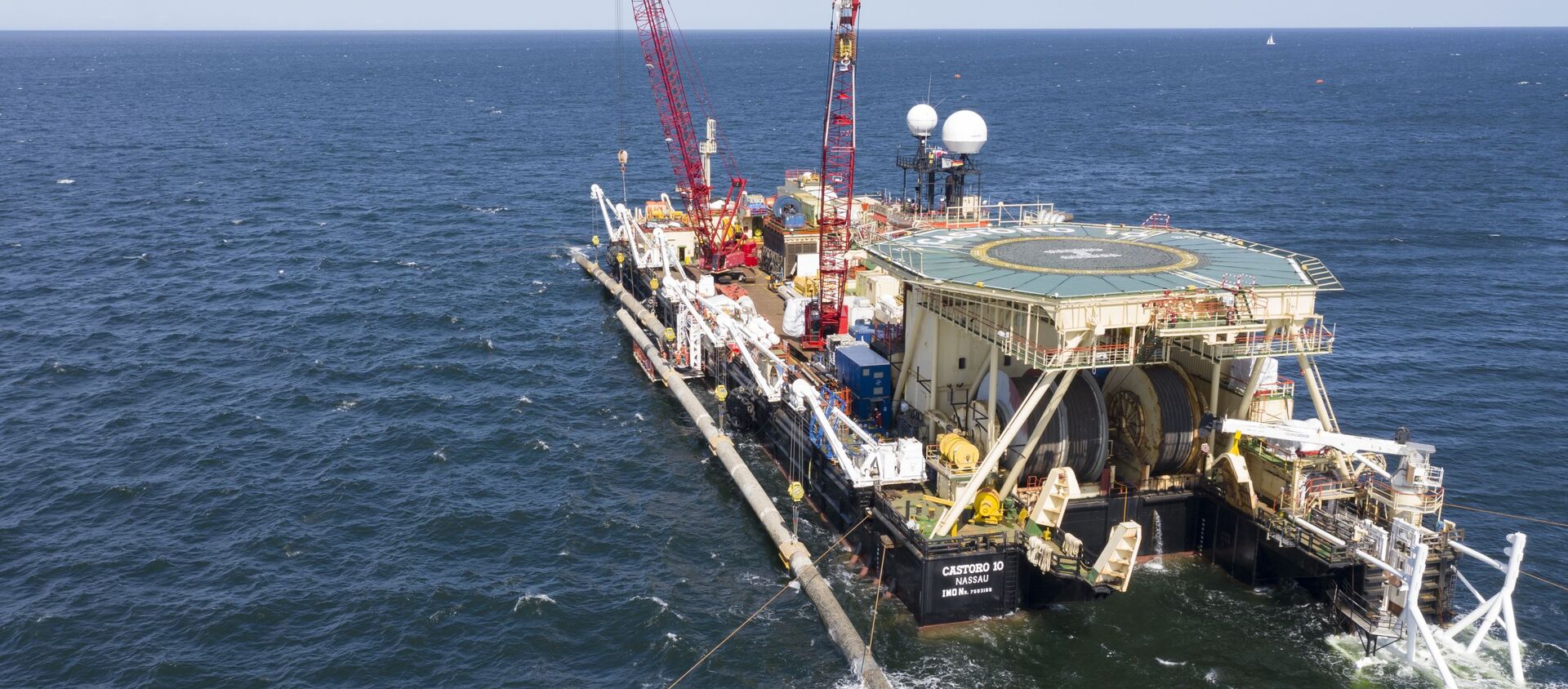 Nord Stream 2 Vessel Castoro 10 doing a AWTI in the Baltic Sea close to Ruegen (11.08.19) - Sputnik International, 1920, 21.08.2021