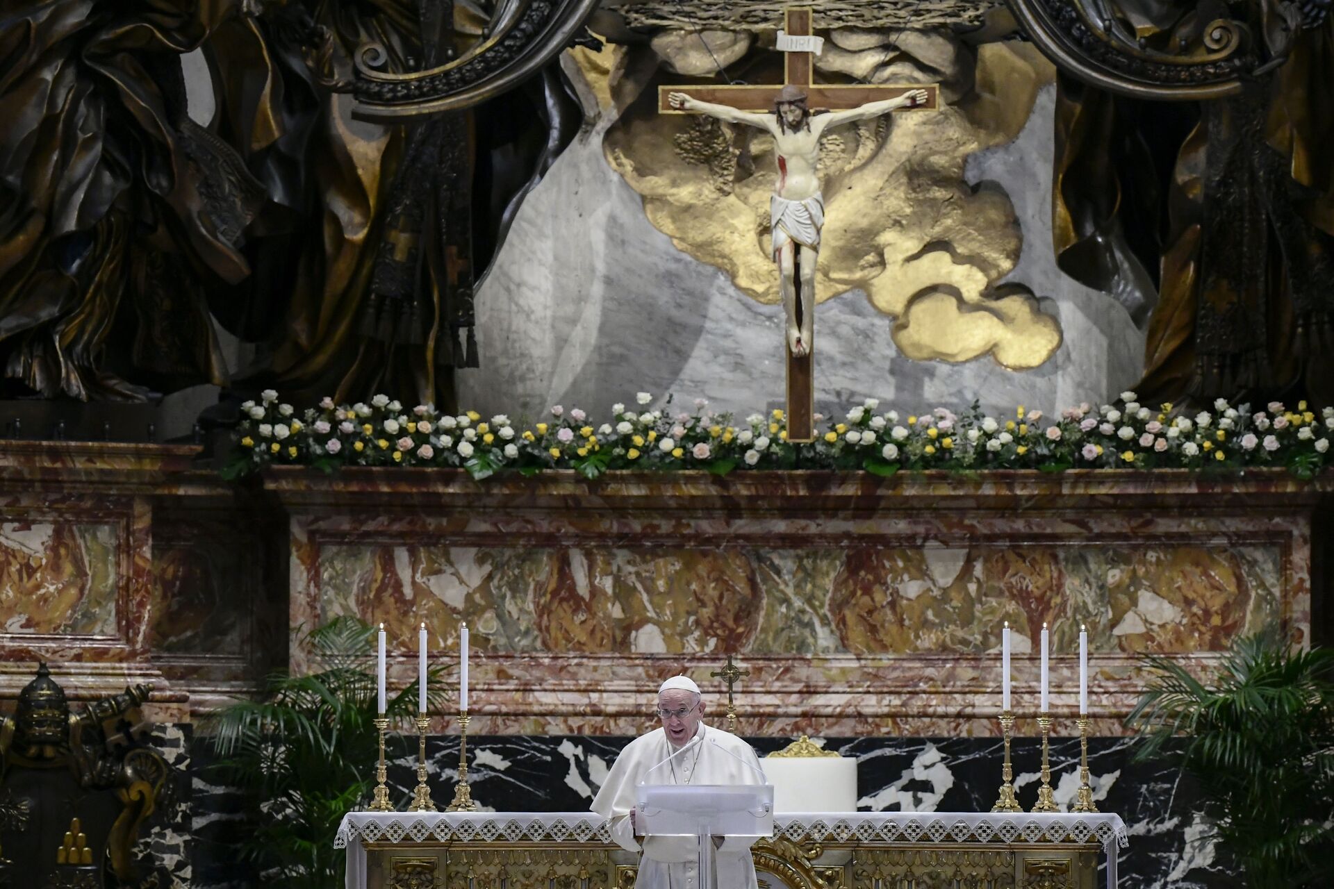 Easter Sunday Mass: Pope Denounces Raging Armed Conflicts in World as 'Scandalous' - Sputnik International, 1920, 04.04.2021
