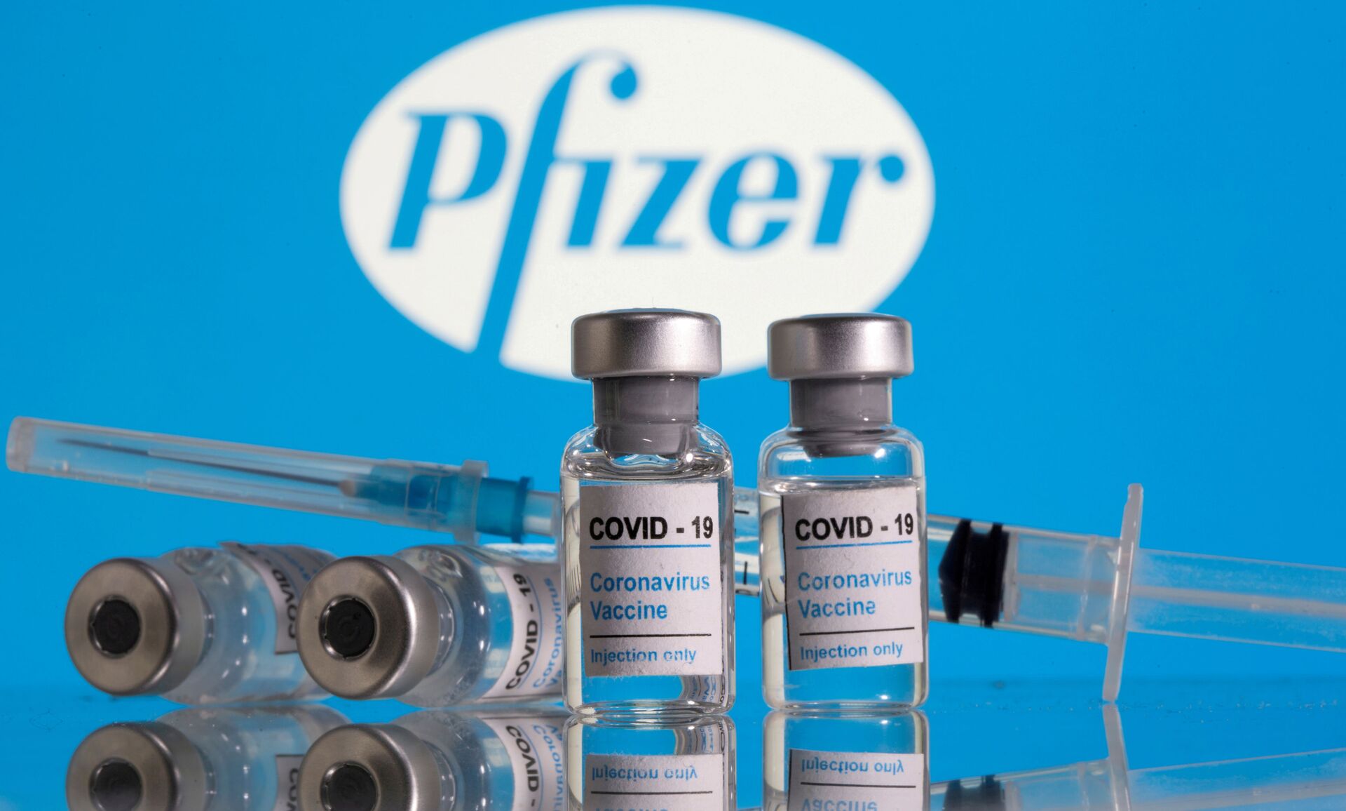 'Banana Republic': Pfizer Reportedly Freezes Vaccine Deliveries to Israel Over Delays in Payments - Sputnik International, 1920, 06.04.2021