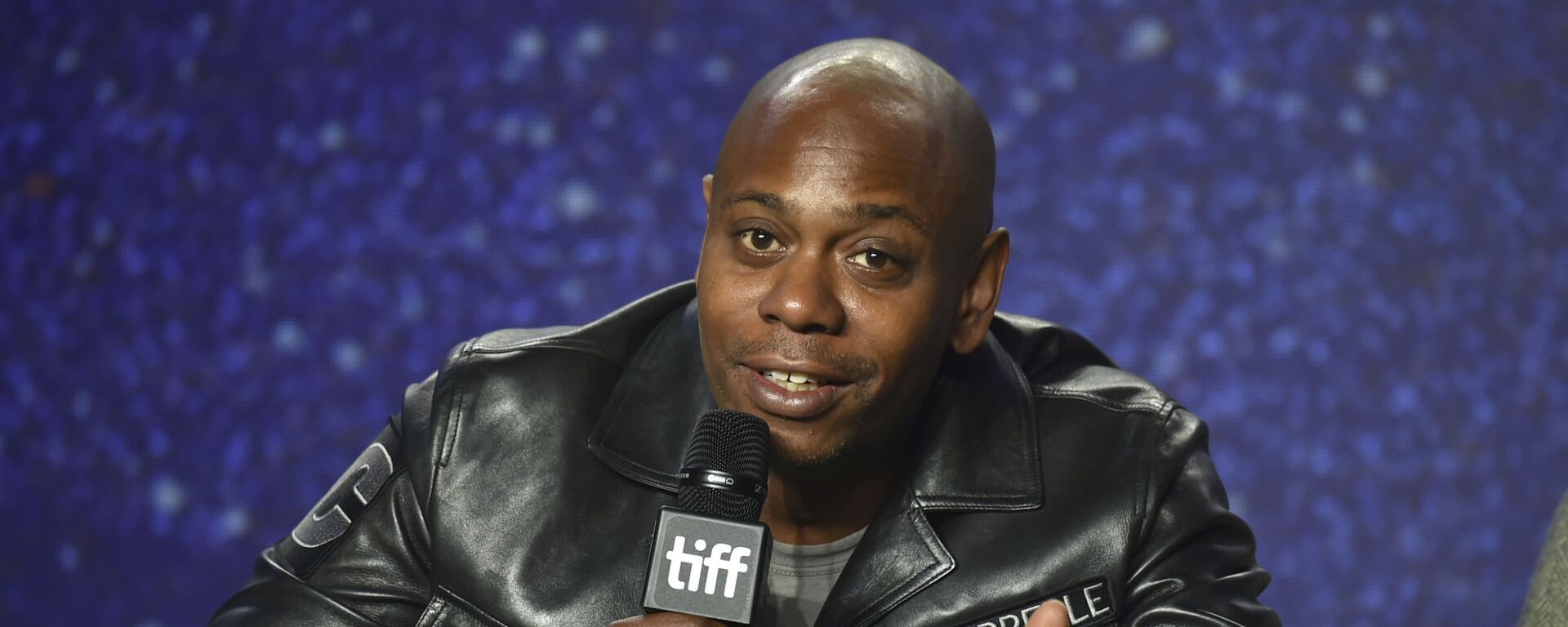 Dave Chappelle speaks at the press conference for A Star Is Born on day 4 of the Toronto International Film Festival at the TIFF Bell Lightbox on Sunday, Sept. 9, 2018, in Toronto.  - Sputnik International, 1920, 26.10.2021