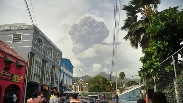 FILE PHOTO: Volcano erupts on Caribbean island of St. Vincent - Sputnik International