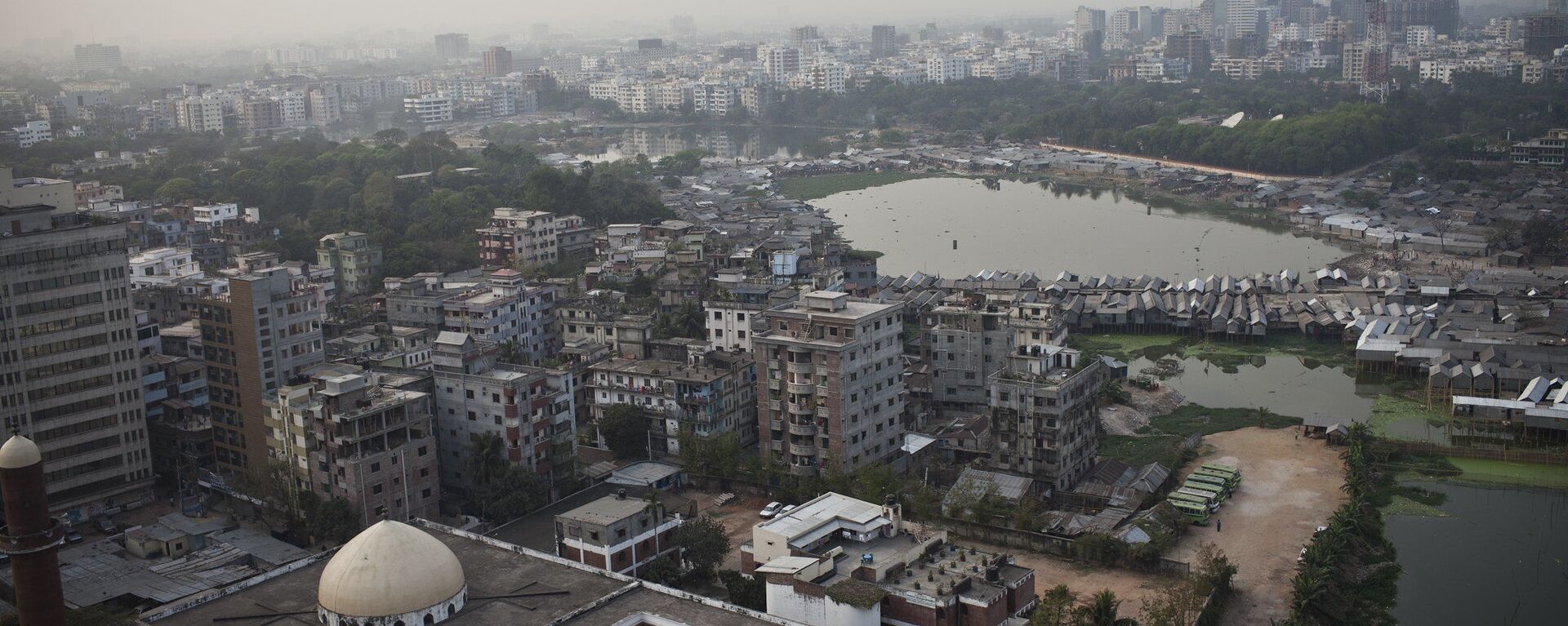   A view over Dhaka the capital of Bangladesh - Sputnik International, 1920, 14.11.2022