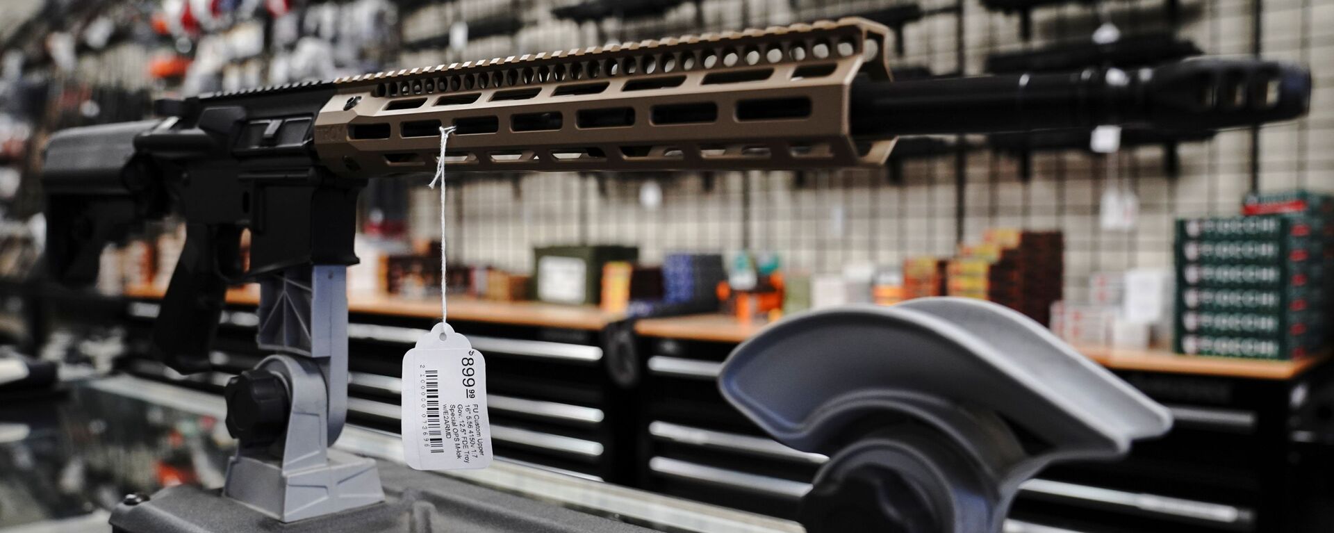An FU custom upper receiver for an AR-15 style rifle is displayed for sale at Firearms Unknown, a gun store in Oceanside, California, U.S., April 12, 2021.  REUTERS/Bing Guan - Sputnik International, 1920, 17.04.2021