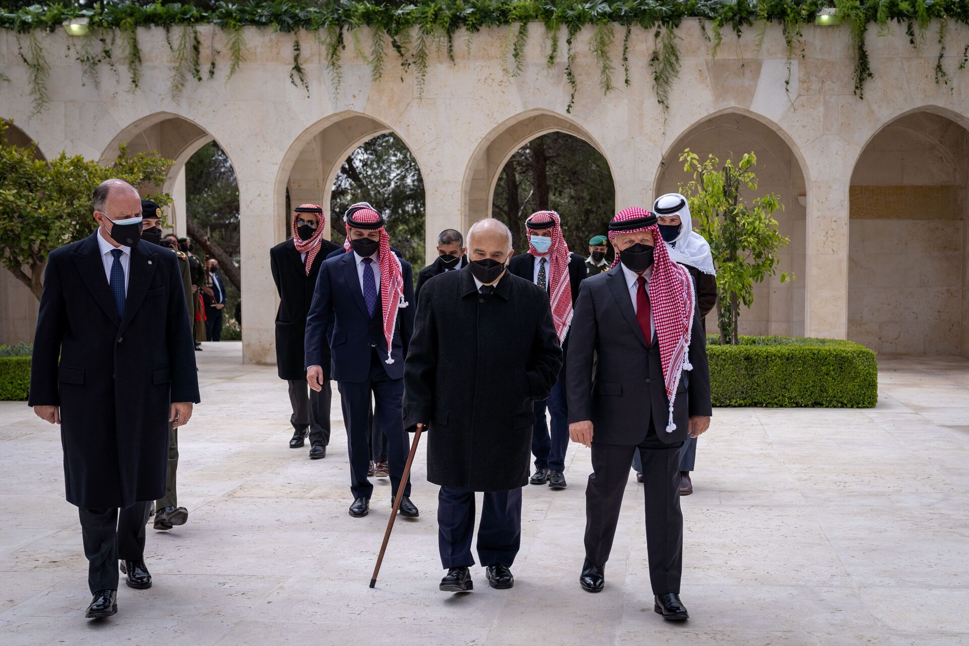 Jordan's King Abdullah II and members of the royal family including former crown prince and half-brother Prince Hamza arrive at the Raghdan Palace for a ceremony marking 100 years of independence, in Amman,  Jordan April 11, 2021. - Sputnik International, 1920, 07.09.2021