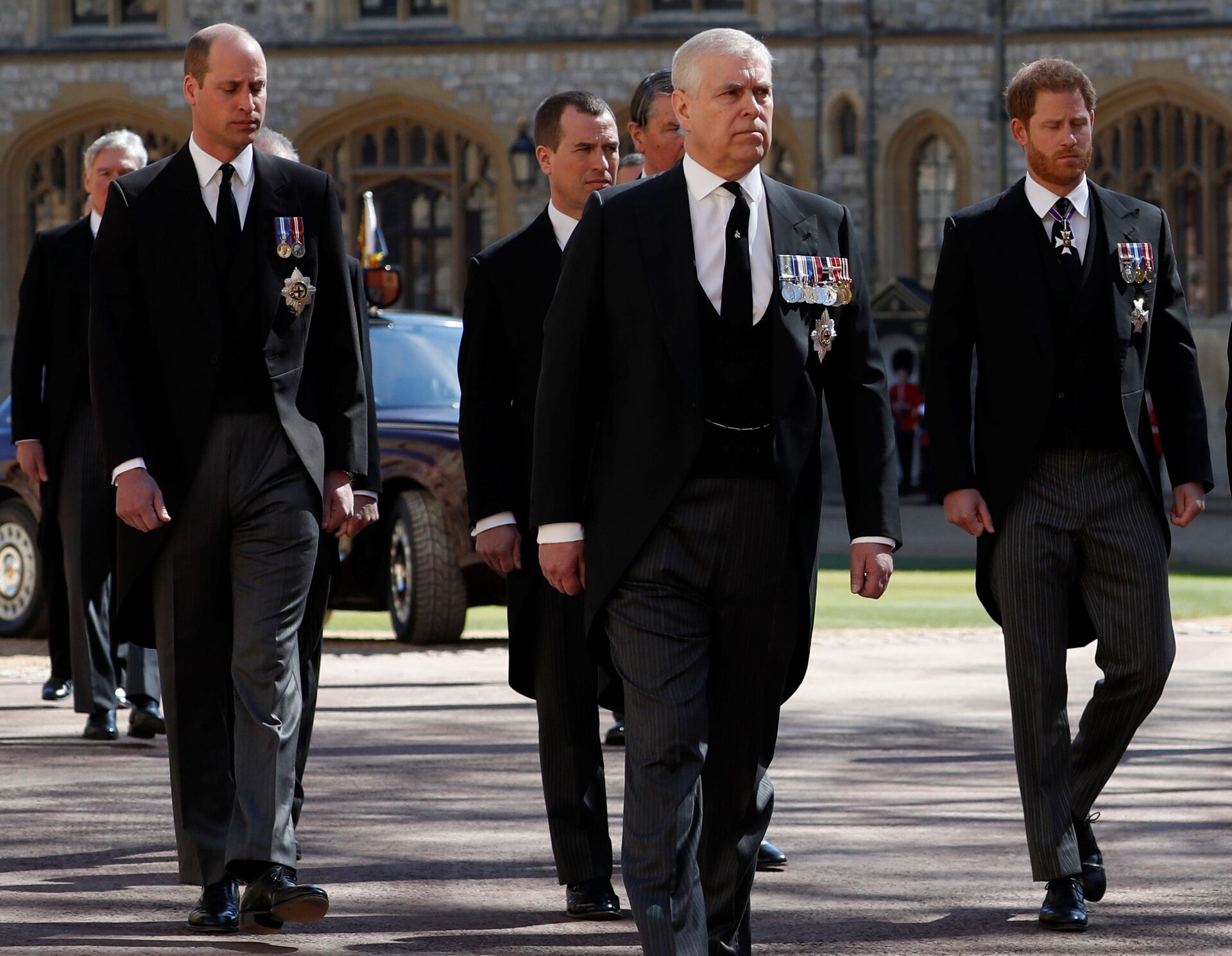 Britain's Prince William, Duke of Cambridge, Britain's Prince Harry, Duke of Sussex and members of the Royal Family walk behind the hearse on the grounds of Windsor Castle during the funeral of Britain's Prince Philip, husband of Queen Elizabeth, who died at the age of 99, in Windsor, Britain, April 17, 202 - Sputnik International, 1920, 19.09.2021