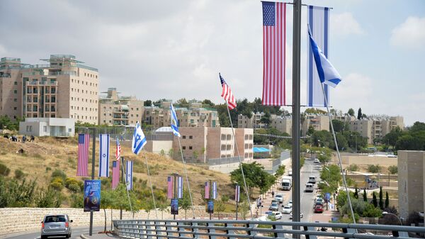US and Israeli flags - Sputnik International