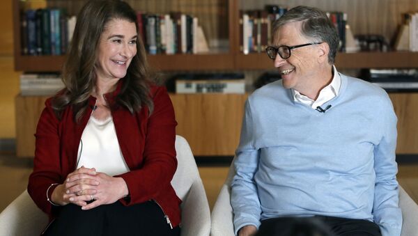 Билл Гейтс с супругой Мелиндой во время интервью в Киркланд, штат Вашингтон, 2019 год - Sputnik International