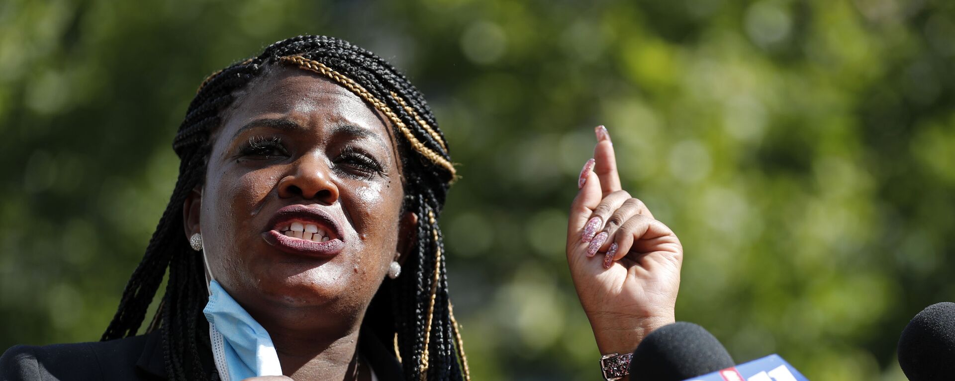In this Aug. 5, 2020, file photo, Activist Cori Bush speaks during a news conference Wednesday, Aug. 5, 2020, in St. Louis - Sputnik International, 1920, 14.09.2021