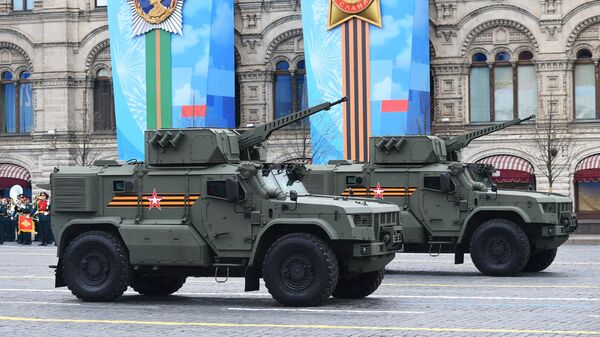 Typhoon PVO and Typhoon VDV armoured vehicles entering Red Square - Sputnik International