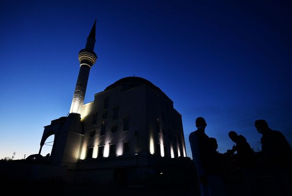 Eid Mubarak! Eid al-Fitr Across the World  - Sputnik International