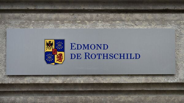 This picture taken on March 8, 2016, shows a sign of the Swiss private banking Edmond de Rothschild at its headquarters on March 8, 2016 in Geneva. - The bank revealed on March 4, 2016, that it had been placed under investigation in France about a case managed by a former executive and now closed. (Photo by FABRICE COFFRINI / AFP) - Sputnik International