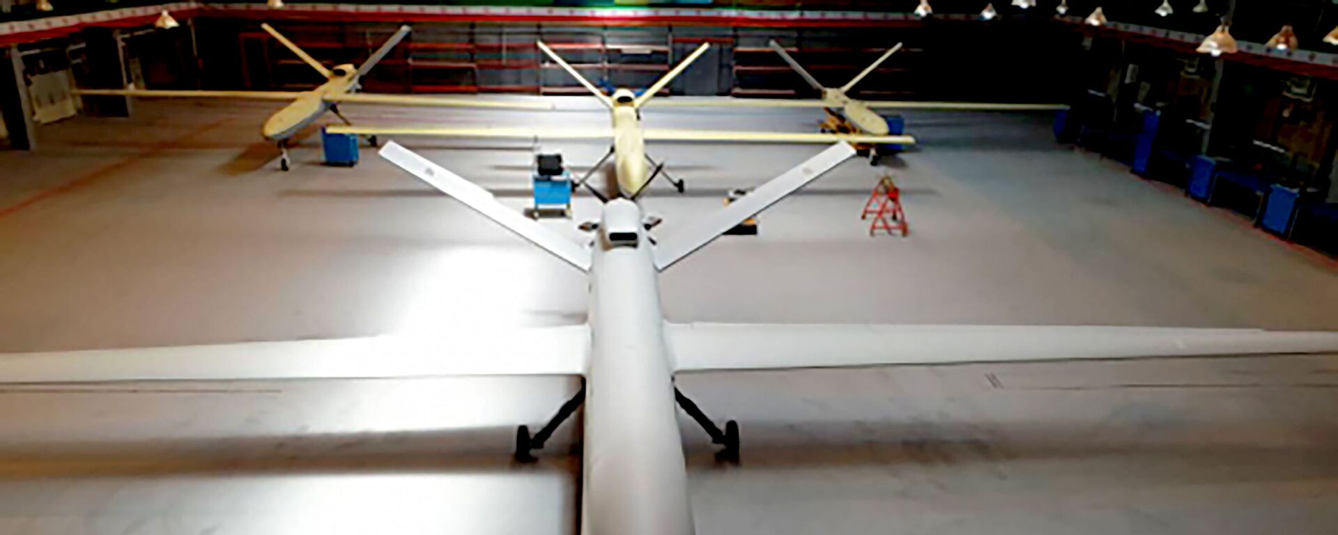 In this photo released on Saturday, May 21, 2021, by Sepahnews, the website of the Iranian Revolutionary Guard, a new Gaza drone is displayed in an undisclosed location in Iran. (Sepahnews via AP) - Sputnik International, 1920, 29.10.2021