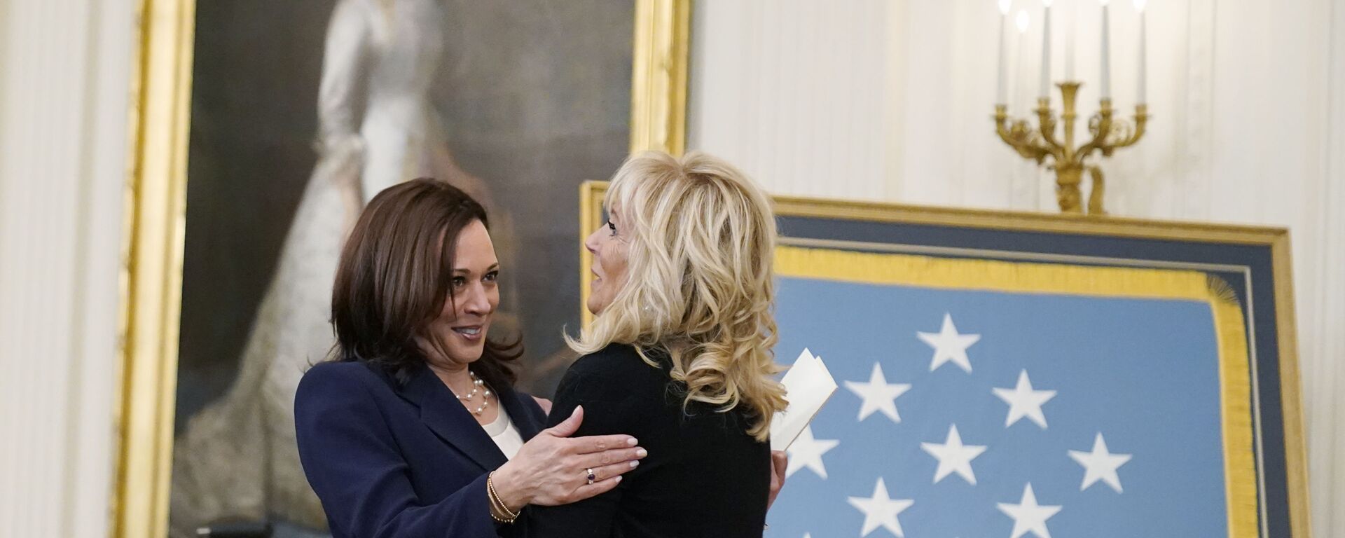 First lady Jill Biden is greeted by Vice President Kamala Harris before a Medal of Honor ceremony for retired U.S. Army Col. Ralph Puckett, in the East Room of the White House, Friday, May 21, 2021 - Sputnik International, 1920, 22.07.2024