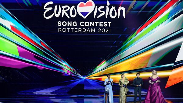 Presenters Edsilia Rombley, Chantal Janzen, Jan Smit and Nikkie de Jager attend the final of the 2021 Eurovision Song Contest in Rotterdam, Netherlands, May 22, 2021. - Sputnik International