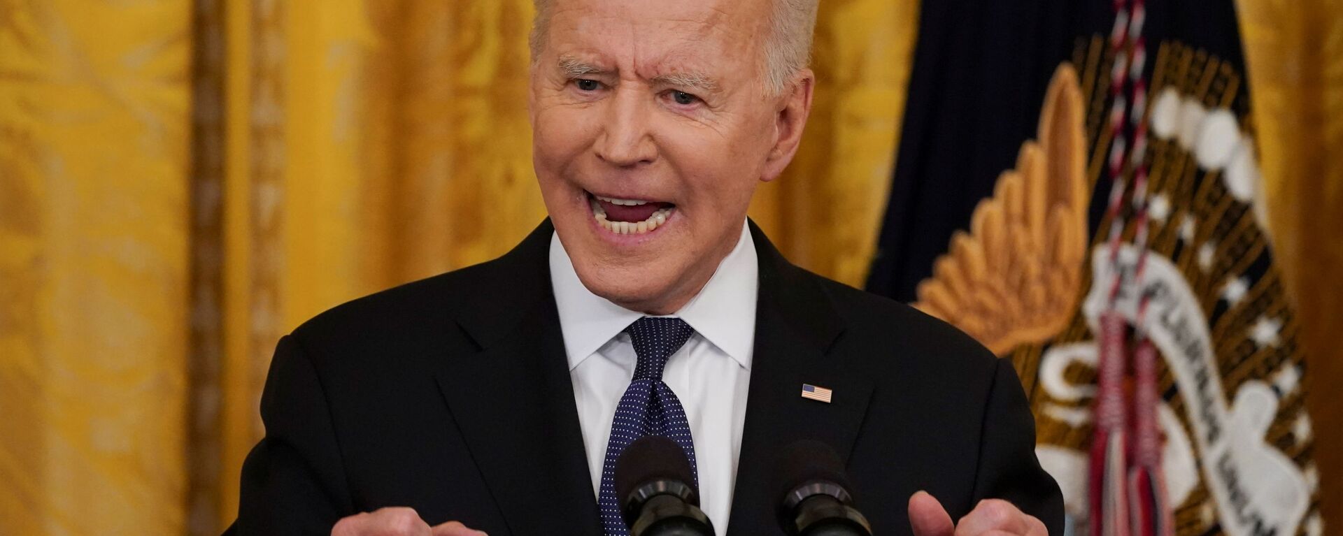 U.S. President Joe Biden gestures as he speaks before signing the COVID-19 Hate Crimes Act into law, in the East Room at the White House in Washington, U.S., May 20, 2021. - Sputnik International, 1920, 26.05.2021