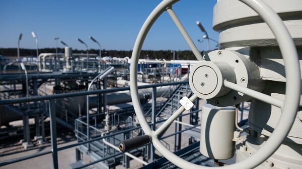 Piping systems and shut-off valves are pictured at the gas receiving station of the Nord Stream Baltic Sea pipeline, in Lubmin, Germany - Sputnik International