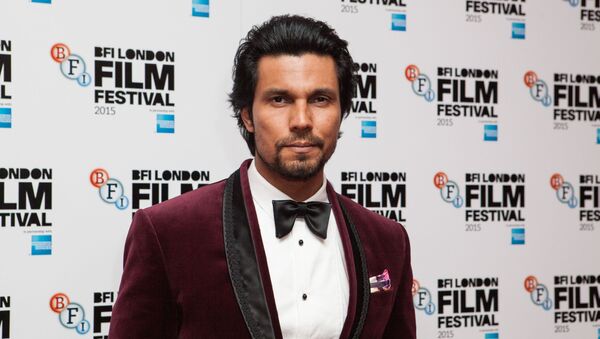 Actor Randeep Hooda poses for photographers upon arrival at the Premiere of the film Beeba Boys, showing as part of the London Film Festival, in central London, Thursday, Oct. 8, 2015 - Sputnik International