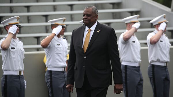 U.S. Secretary of Defense  Lloyd J. Austin III arrives for graduation ceremonies for the class of 2021 at the United States Military Academy (USMA) West Point, in Michie Stadium in West Point, New York, U.S., May 22, 2021. - Sputnik International