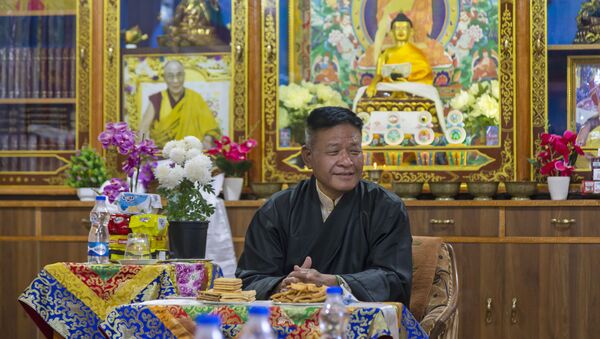 Penpa Tsering, the newly elected President of the Central Tibetan Administration, relaxes at the Ghadong monastery in Dharmsala, India, Thursday, May 27, 2021.  - Sputnik International