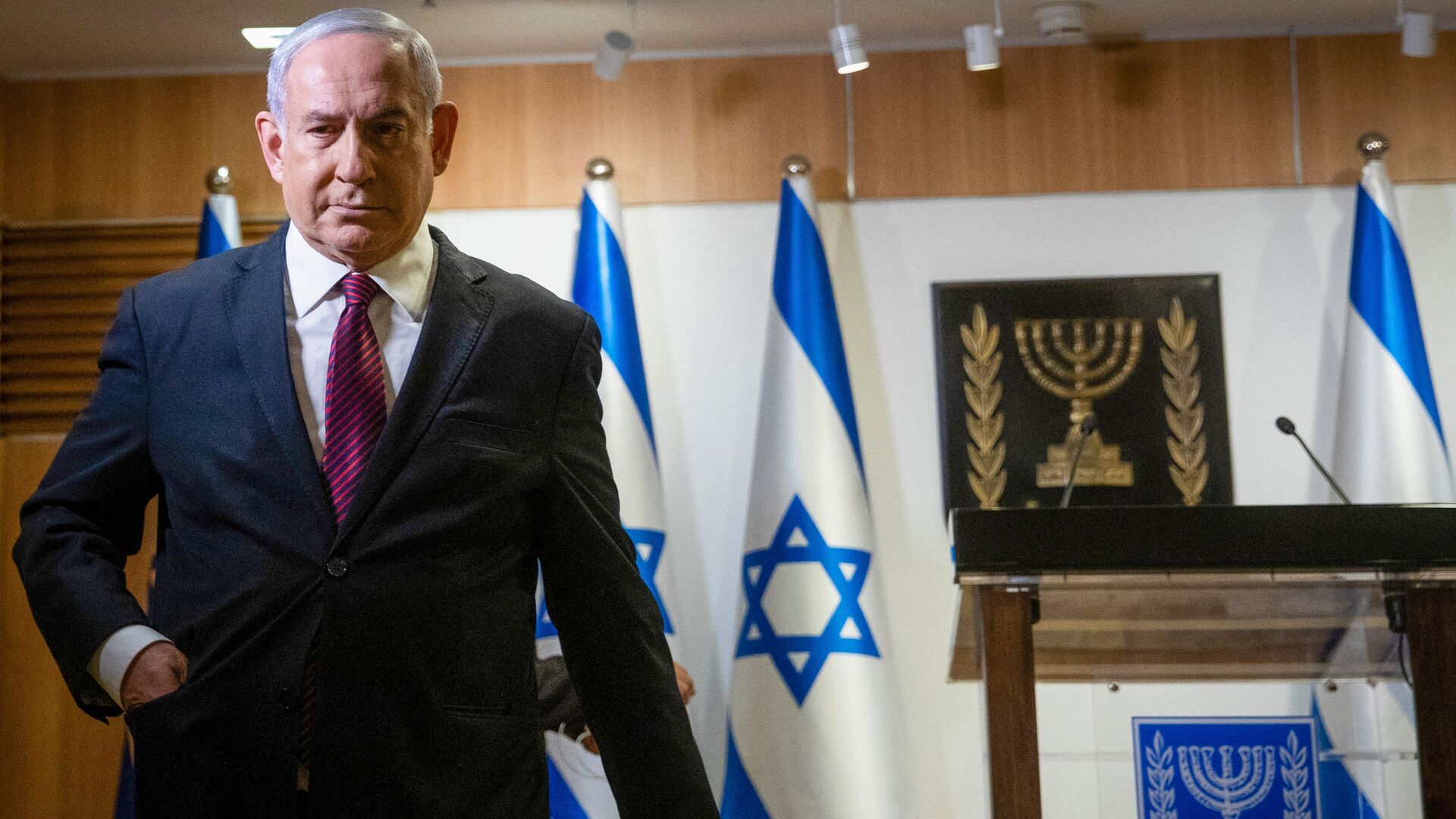 In this file photo taken on December 22, 2020 Israeli Prime Minister Benjamin Netanyahu leaves after a speech at the Knesset (Israeli Parliament) in Jerusalem - Sputnik International, 1920, 23.01.2022