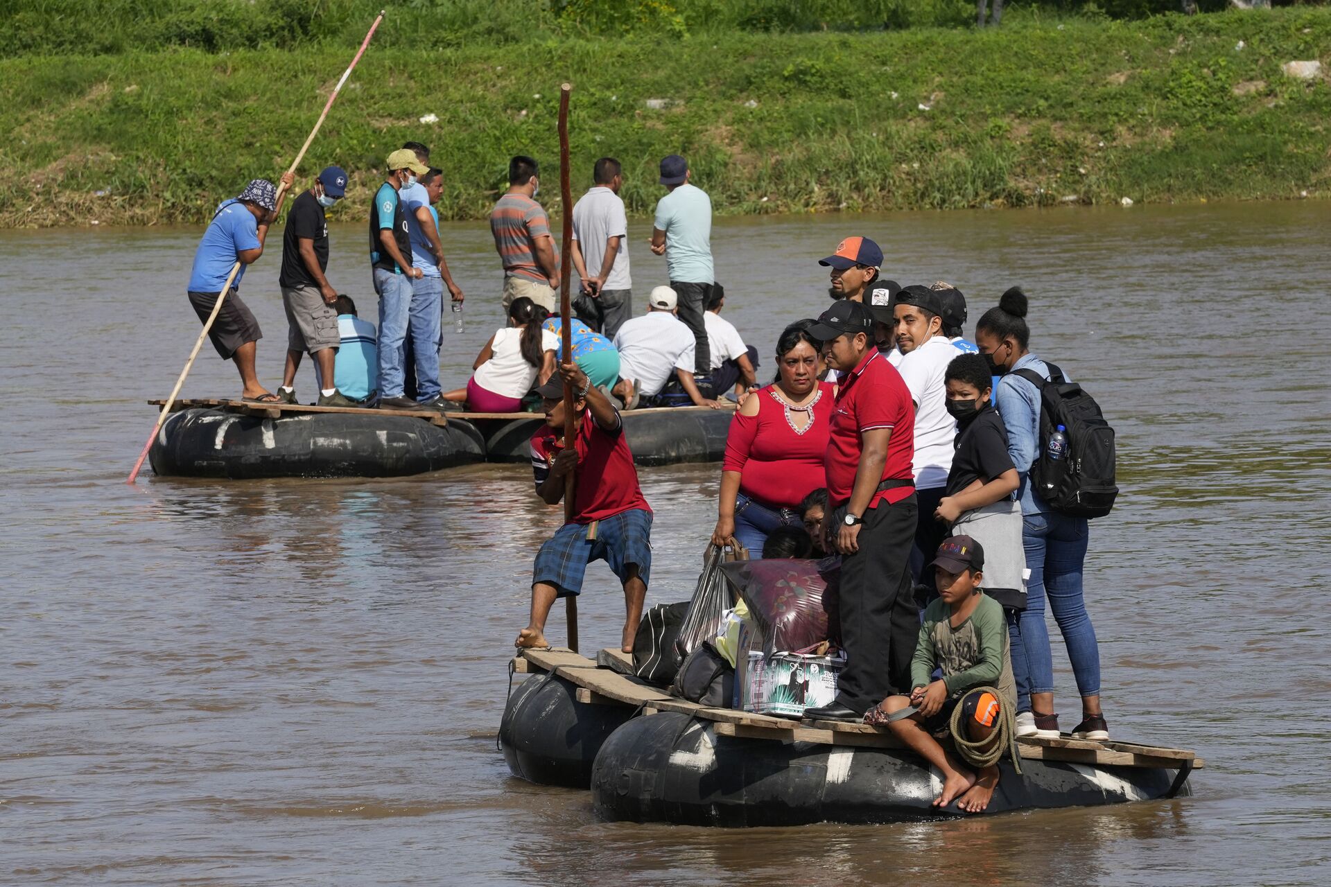 Kamala Harris Has a Message to Guatemala Migrants: 'Do Not Come' to the US - Sputnik International, 1920, 07.06.2021