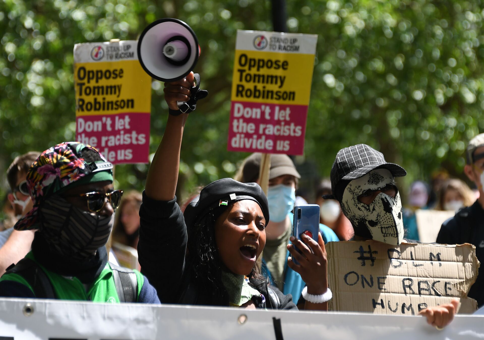 In this Saturday, June 13, 2020 file photo Sasha Johnson, center, of the Black Lives Matter movement attends a protest at Hyde Park in London - Sputnik International, 1920, 29.09.2021