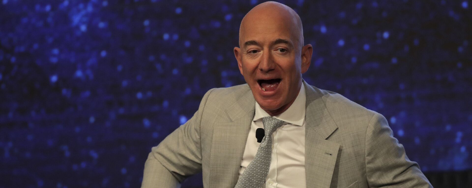 Amazon founder Jeff Bezos during the JFK Space Summit at the John F. Kennedy Presidential Library in Boston, Wednesday, June 19, 2019 - Sputnik International, 1920, 11.02.2022