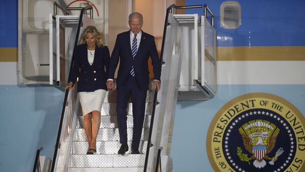 U.S. President Joe Biden and first lady Jill Biden disembark Air Force One upon arrival at Cornwall Airport Newquay, near Newquay, Cornwall, Britain June 9, 2021. REUTERS/Phil Noble/Pool - Sputnik International
