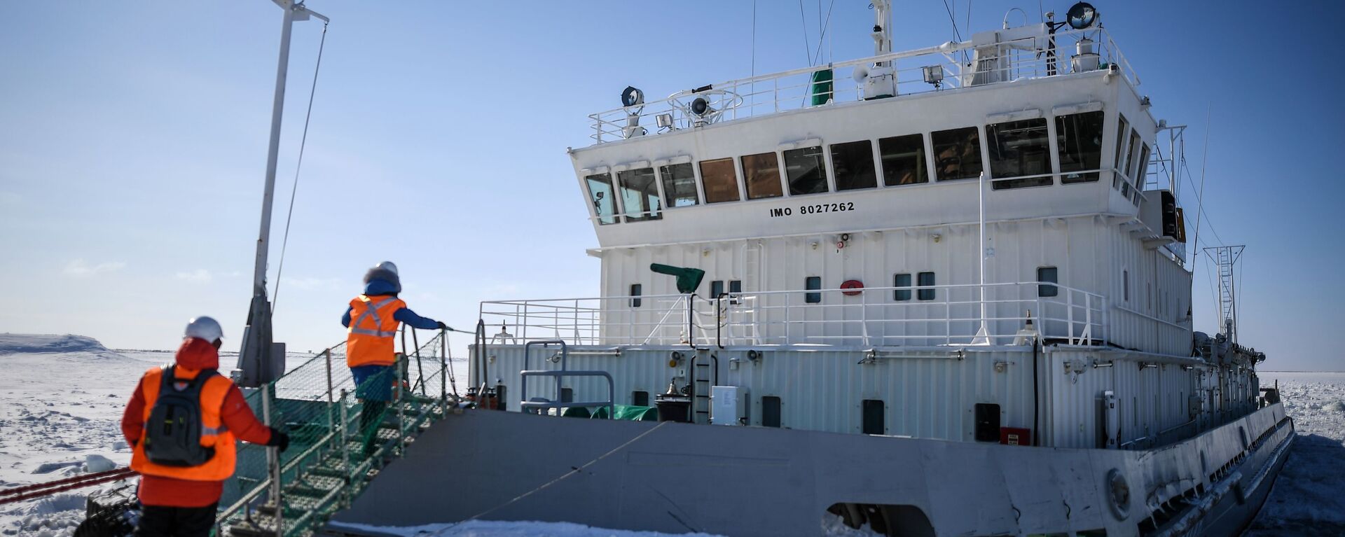 The Avraamy Zavenyagin icebreaker at the seaport of Dudinka. The federal Arctic port on the Northern Sea Route Dudinka is the largest in Siberia and the northernmost international seaport in Russia. - Sputnik International, 1920, 13.06.2021