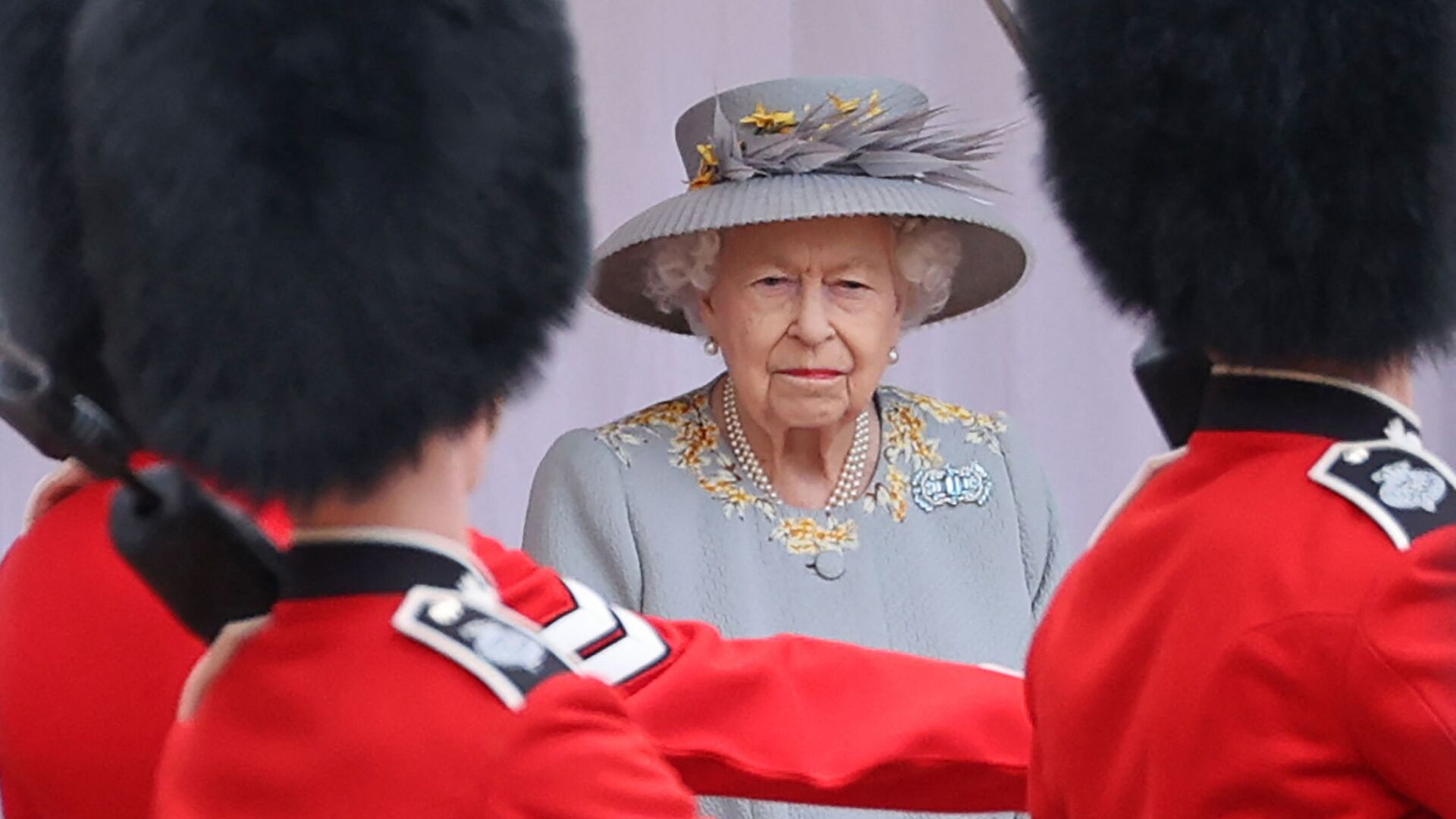 Britain's Queen Elizabeth II watches a military ceremony to mark her official birthday at Windsor Castle on June 12, 2021 in Windsor. - Sputnik International, 1920, 01.10.2021