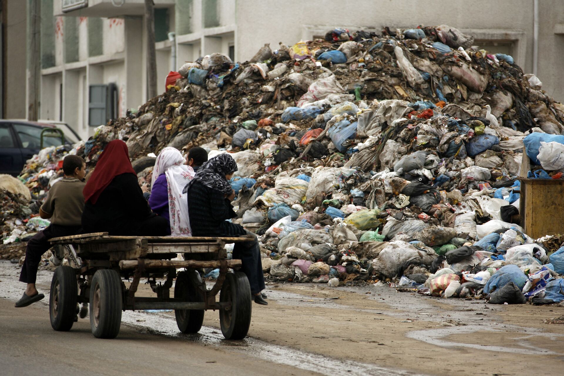 Plastic Waste Problem Getting Out of Hand in Gaza, And It Won't Vanish Anytime Soon - Here's Why - Sputnik International, 1920, 20.06.2021