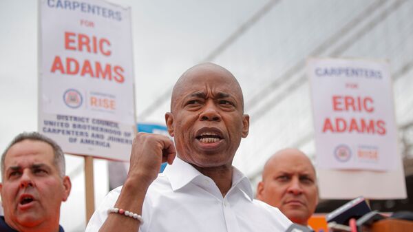 Eric Adams, Democratic candidate for New York City Mayor, speaks during a campaign appearance in Brooklyn, New York, U.S., June 11, 2021 - Sputnik International