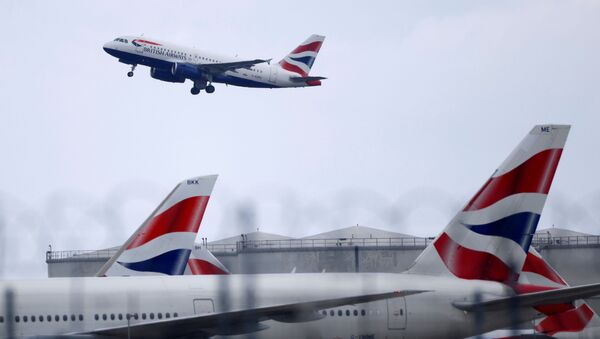 FILE PHOTO: BA Airbus A319 aircraft takes off from Heathrow Airport in London - Sputnik International