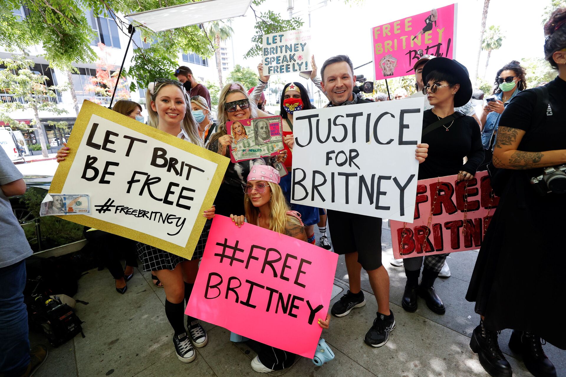'Sex Trafficking', Forced Medication & Birth Control: Britney Spears Speaks Against Conservatorship  - Sputnik International, 1920, 24.06.2021