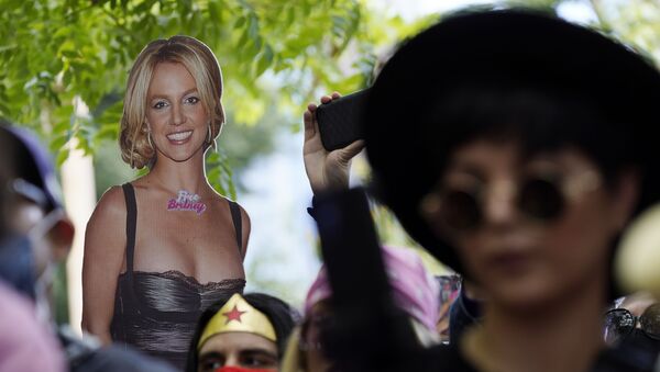 A cut-out of Britney Spears is seen in the crowd outside a court hearing concerning the pop singer's conservatorship at the Stanley Mosk Courthouse, Wednesday, June 23, 2021, in Los Angeles.  - Sputnik International