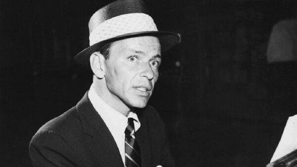 Photo of Frank Sinatra in the role of the Stage Manager for a television production of ‘’Our Town’’ in 1955, which was presented on ‘’Producers’ Showcase’’. - Sputnik International